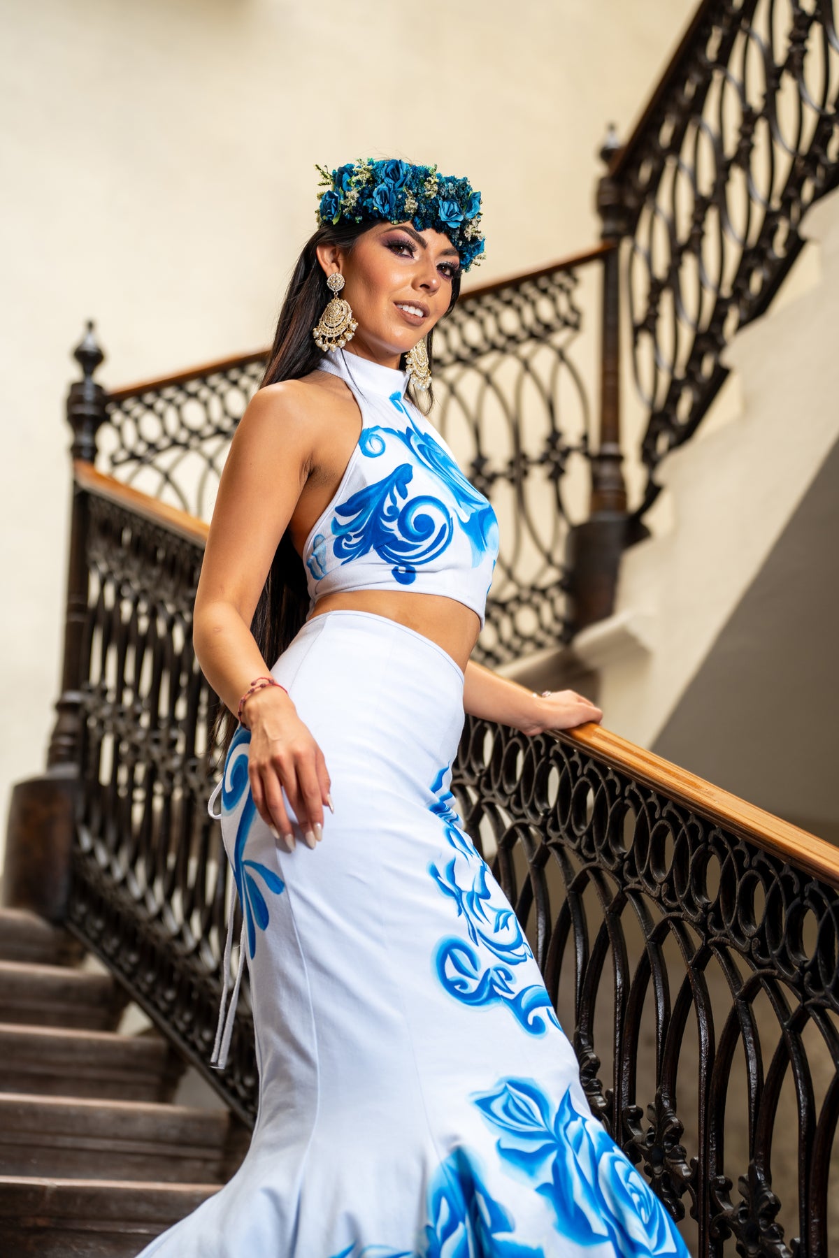 Falda rosas azules