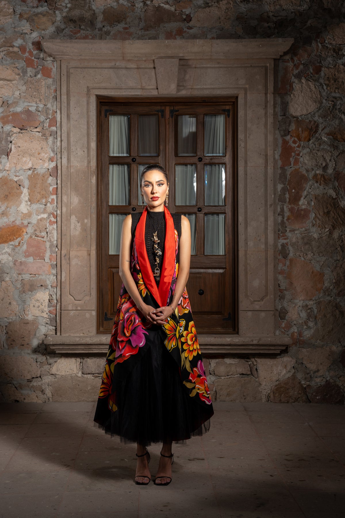Capa sin espalda roja Catrinas.