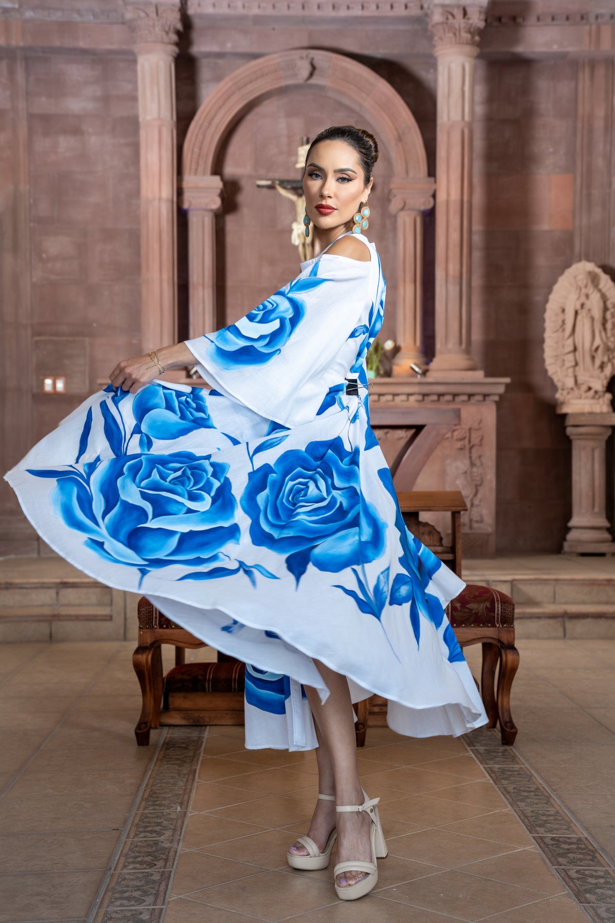 Vestido Yatziri rosas azules